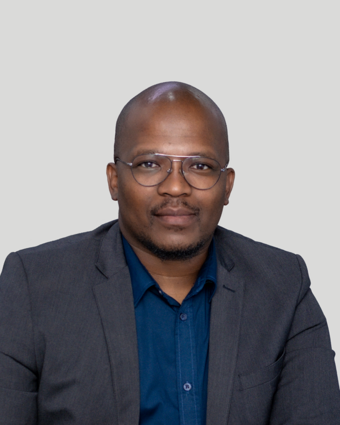 Lucas Molefe Lucas Molefe